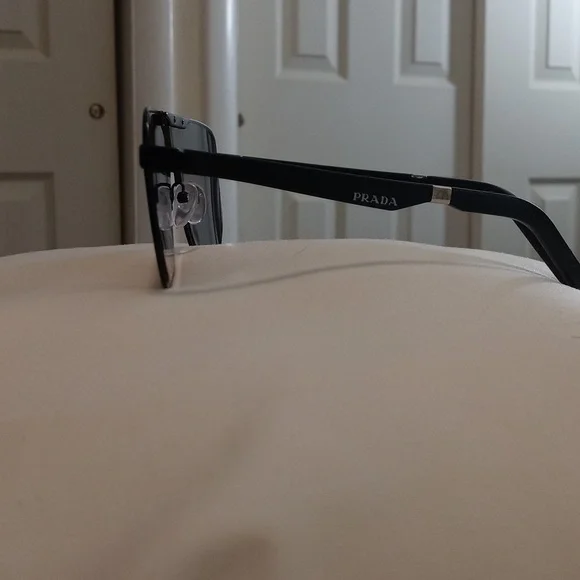 PRADA Mens Sunglasses NWOT or original case - Picture 3 of 10